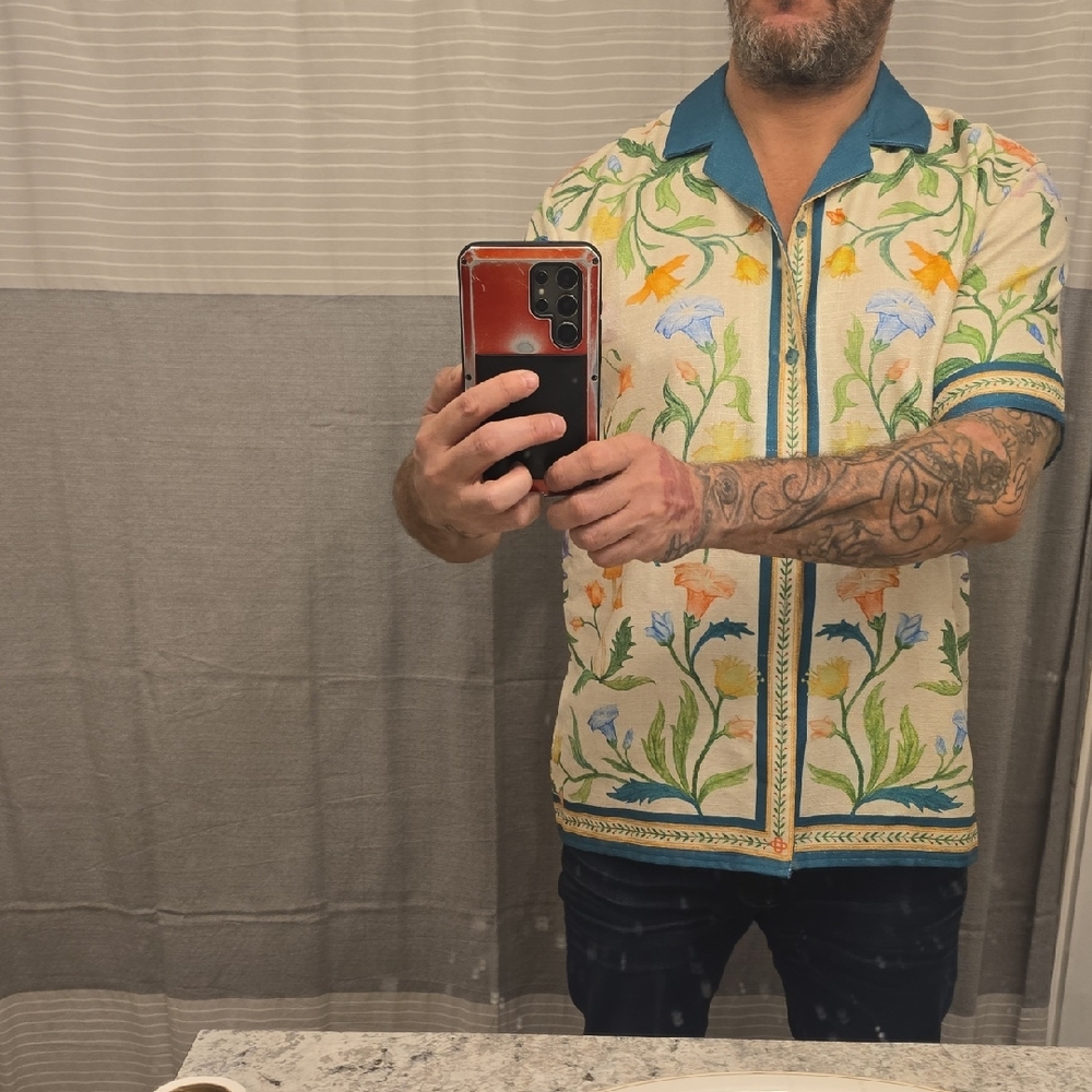 Malibu Floral Casual Shirt with Blue Collar